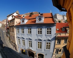 Hotel U Zlate Podkovy (Prag, Çek Cumhuriyeti)