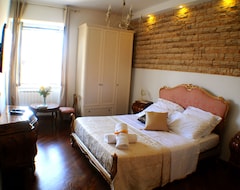 Hotel Little Rhome Suites (Rome, Italy)