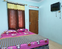 Khách sạn Oyo 3879 Villa Sari Intan (Subang, Indonesia)