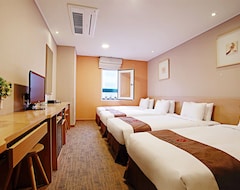 Hotelli Hotel Skypark Myeongdong 3 (Soul, Etelä-Korea)