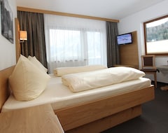 Khách sạn Birkenhof - Premium Appartements & Suites An Der Zugspitze (Lermoos, Áo)