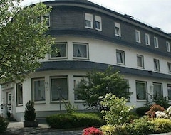 Hotel Haarener Hof (Bad Wünnenberg, Almanya)