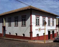 Khách sạn Hotel Quadrado (Santa Barbara, Brazil)