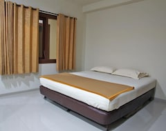 Hotelli Reddoorz @ Panglima Sudirman (Surabaya, Indonesia)