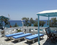 Khách sạn Carmel (Logaras, Hy Lạp)