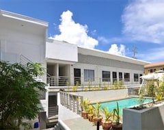 Hotelli Erus Suites Hotel (Balabag, Filippiinit)