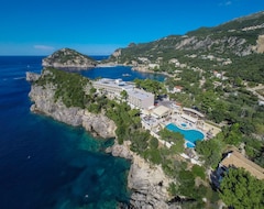 Khách sạn Akrotiri Beach Hotel (Paleokastritsa, Hy Lạp)