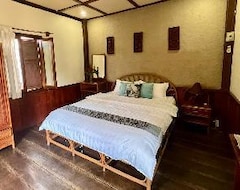 Hotel Villa De Mekong (Vientián, Laos)