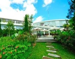 Khách sạn Hotel The Hill & Resort Sibolangit (Deli Serdang, Indonesia)