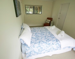 Entire House / Apartment Coast Retreat Muriwai - Golf And Surf Holiday (Foxton, New Zealand)