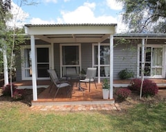 Cijela kuća/apartman Peaceful Home Away From Home. Fully Furnished Bungalow Surrounded By Vineyard. (Wentworth, Australija)