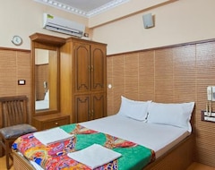 Hotel Sama Deluxe (Mangalore, India)