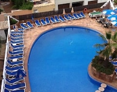 Hotel Clumba (Santa Margarita, Spain)