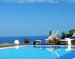 Хотел St. John Resort (Планос-Циливи, Гърция)