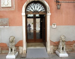 Hotel Ca' San Marcuola (Venice, Italy)