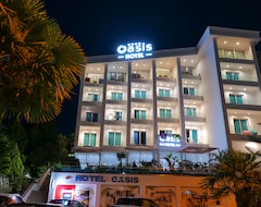 Hotel Oasis (Saranda, Arnavutluk)