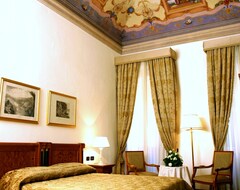 Khách sạn Hotel Cavaliere Palace (Spoleto, Ý)