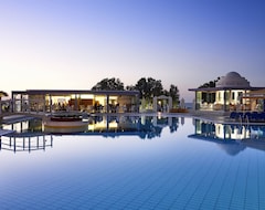 Lomakeskus Serita Beach Hotel (Anissaras, Kreikka)