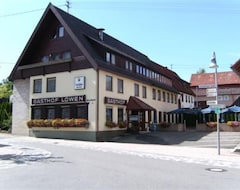 Khách sạn Landgasthof Löwen (Sonnenbühl, Đức)