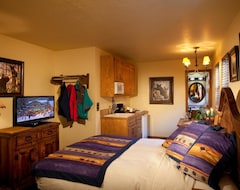 Otel Thunderbird Lodge (Taos Ski Valley, ABD)