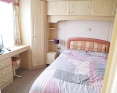 Tüm Ev/Apart Daire Manor Park 2 Bedroom Caravan With Decking (King's Lynn, Birleşik Krallık)
