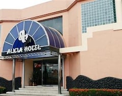 Hotel Alicia & Restaurant (Legazpi City, Philippines)