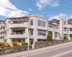 Apart Otel The Glebe Apartments (Queenstown, Yeni Zelanda)