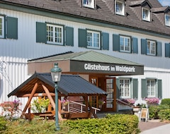 Khách sạn Gästehaus im Waldpark (Warstein, Đức)