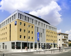 Hotel ibis budget Poitiers Centre Gare (Poitiers, France)