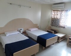 Khách sạn Hotel Chanakya (Ahmednagar, Ấn Độ)