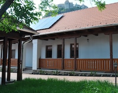 Toàn bộ căn nhà/căn hộ Vár-Kert Vendégház (Füzér, Hungary)
