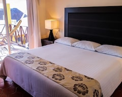 Khách sạn Hotel La Joya (Isla Mujeres, Mexico)