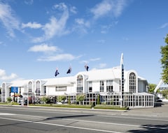 Pavilions Hotel (Christchurch, New Zealand)