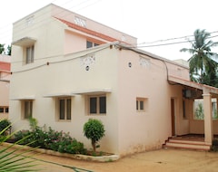 Huoneistohotelli Aditya Heritage Resorts and Hotels (Kumbakonam, Intia)
