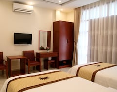 Hotel Sunny (Hong Gai, Vietnam)