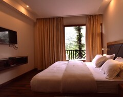 Hotel Cloudchat (Dharamsala, India)