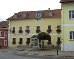 Hotelli Hotel Zur Linde (Neukirchen b. Heiligenblut, Saksa)