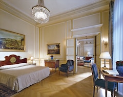Khách sạn Hotel Lotti (Paris, Pháp)