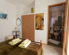 Hotel Apartments & Rooms Katarina (Dobrinj, Kroatien)