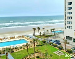 Hotel Castaways Resort Studios (Daytona Beach Shores, USA)