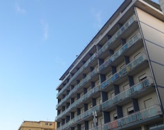 Hotel Giannini (Rimini, Italija)