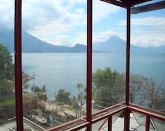 Hotel Nuestro Sueño (San Antonio Palopó, Guatemala)