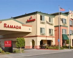 Otel Ramada By Wyndham Marina (Marina, ABD)