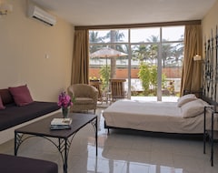 Khách sạn Kombo Beach Hotel (Serekunda, The Gambia)