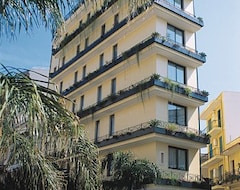 Hotel Colonna (Brindisi, Italy)