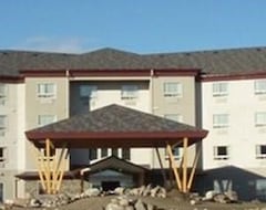 Khách sạn Gold Eagle Lodge (North Battleford, Canada)