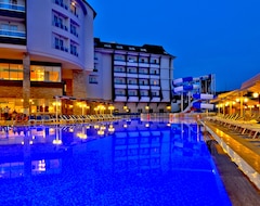 Otel Ramada Resort Side (Çolaklı, Türkiye)