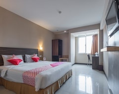Khách sạn OYO 1081 Allson City Hotel Makassar (Makassar, Indonesia)