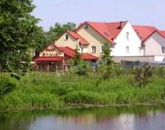Hotel i Restauracja „KRISTAL” (Braniewo, Poland)