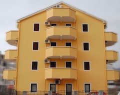 Apart Otel Apartmani Alexandra (Budva, Montenegro)